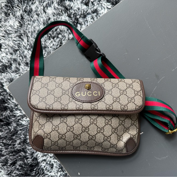 Women’s Belt Bag Canvass Monogram with  Cherry Line Belt. Size S - Picture 1 of 6